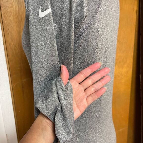 Nike Pro dri fit long sleeve 1/2 zip running top - Picture 4 of 12